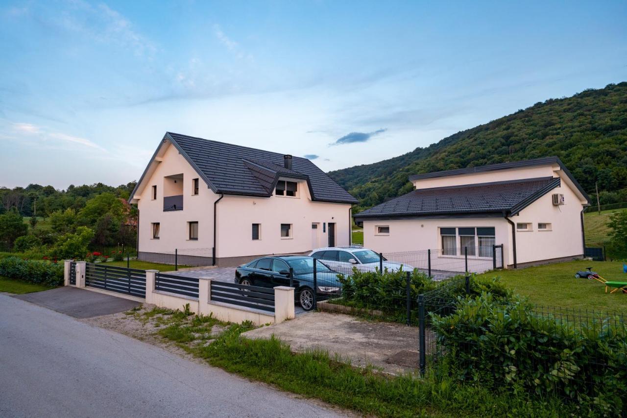 Apartments & Room Forest Slunj Exterior photo