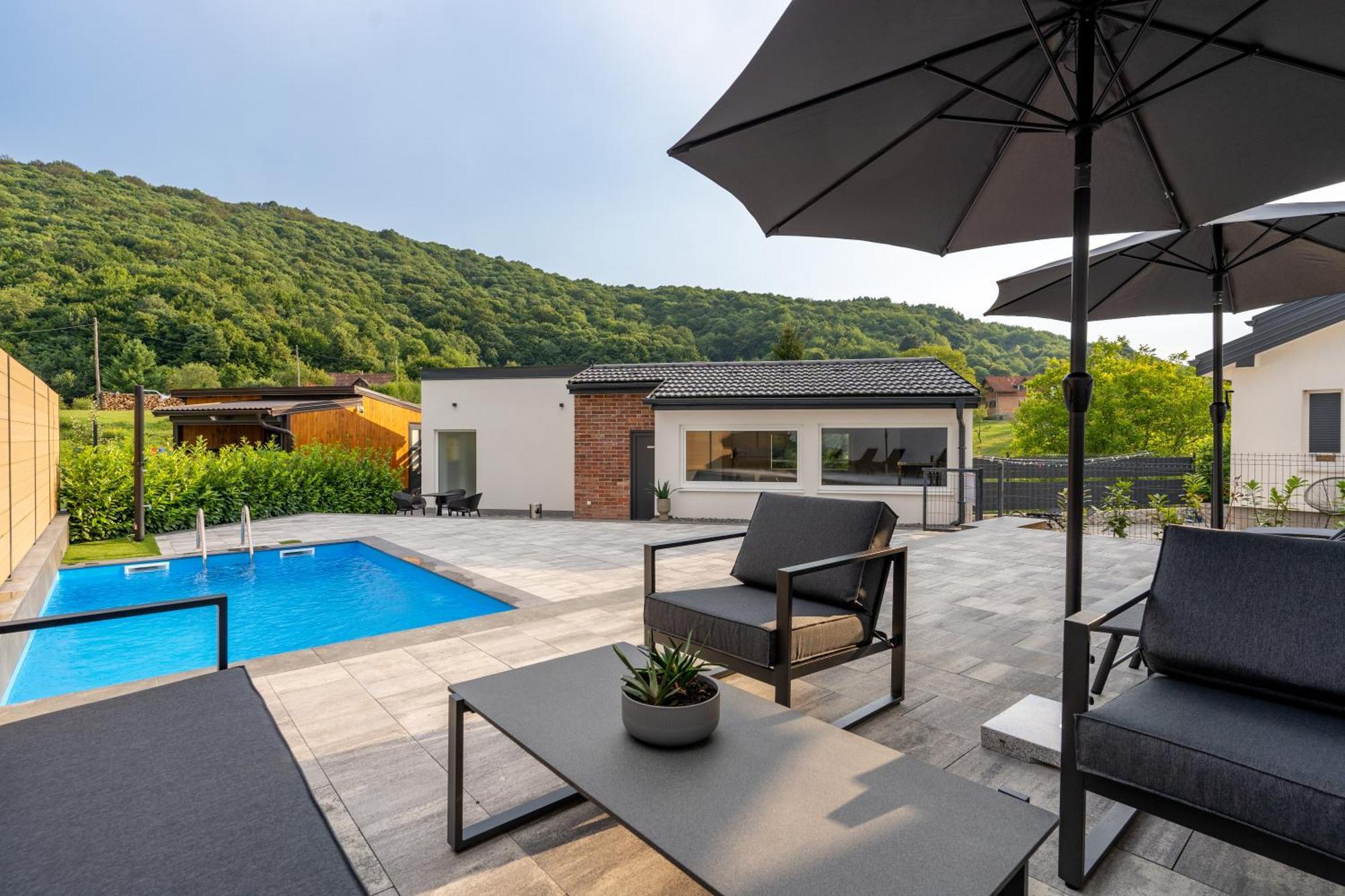 Apartments & Room Forest Slunj Exterior photo